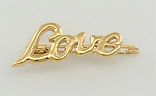 Código: BT0004 -Broche folheado a ouro 18K escrito Love.